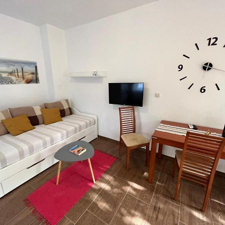 Studio Apartman San 3 Лижнян Экстерьер фото